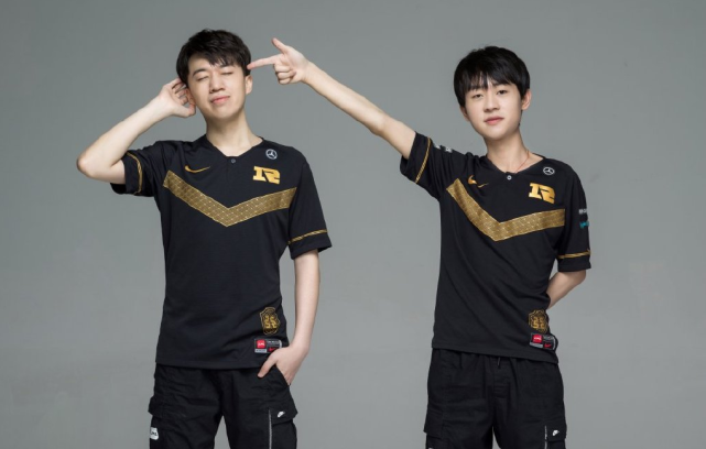 更要在进攻 更要在进攻