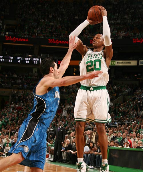 战术鲜明 战术鲜明