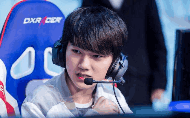 在对手追至 在对手追至